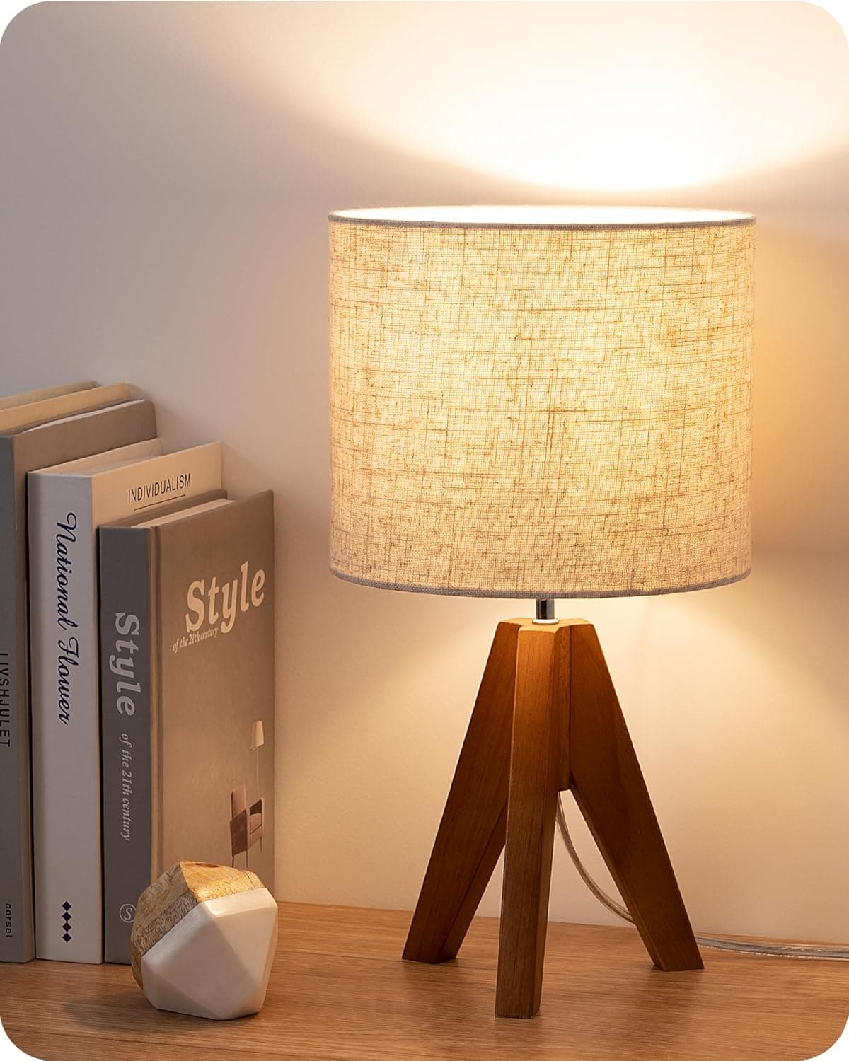 EDISHINE Tripod Table Lamp